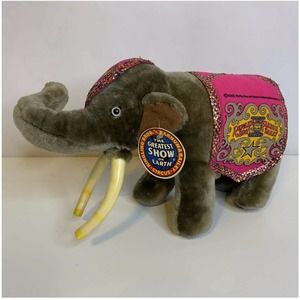 VTG Barnum & Bailey Elephant Plush 1992